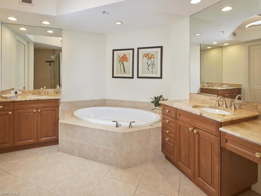 23850 Via Italia CIR 504 photo 9
