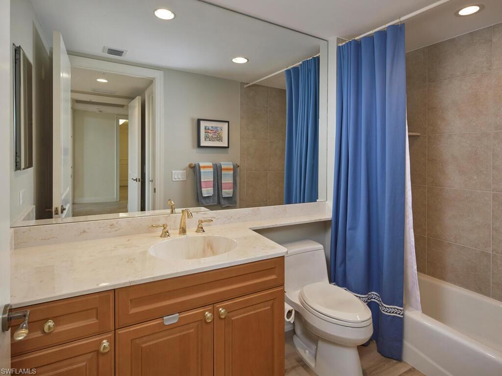 23850 Via Italia CIR 504 photo 11