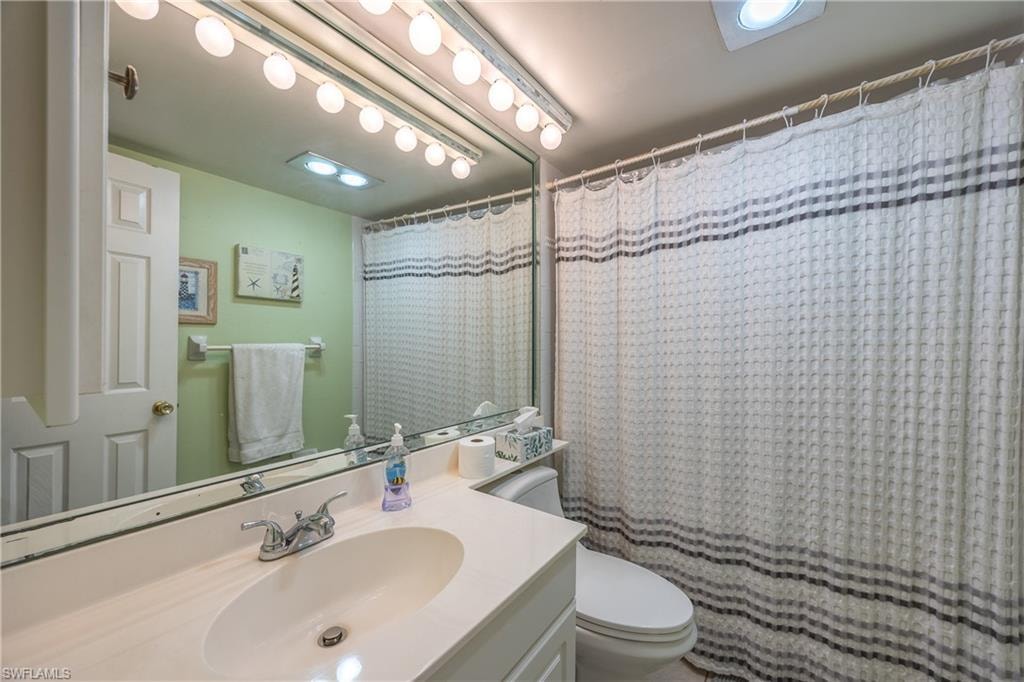 6777 Winkler RD 150 photo 13