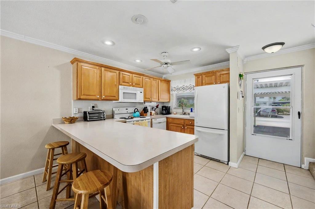 6777 Winkler RD 150