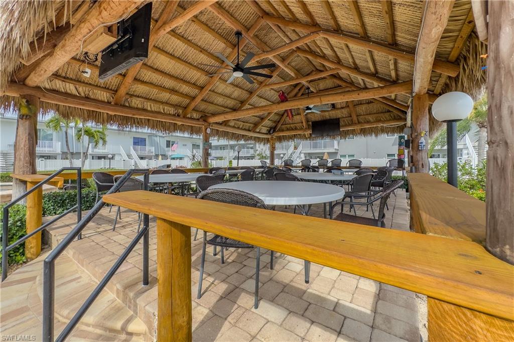6777 Winkler RD 150 photo 35