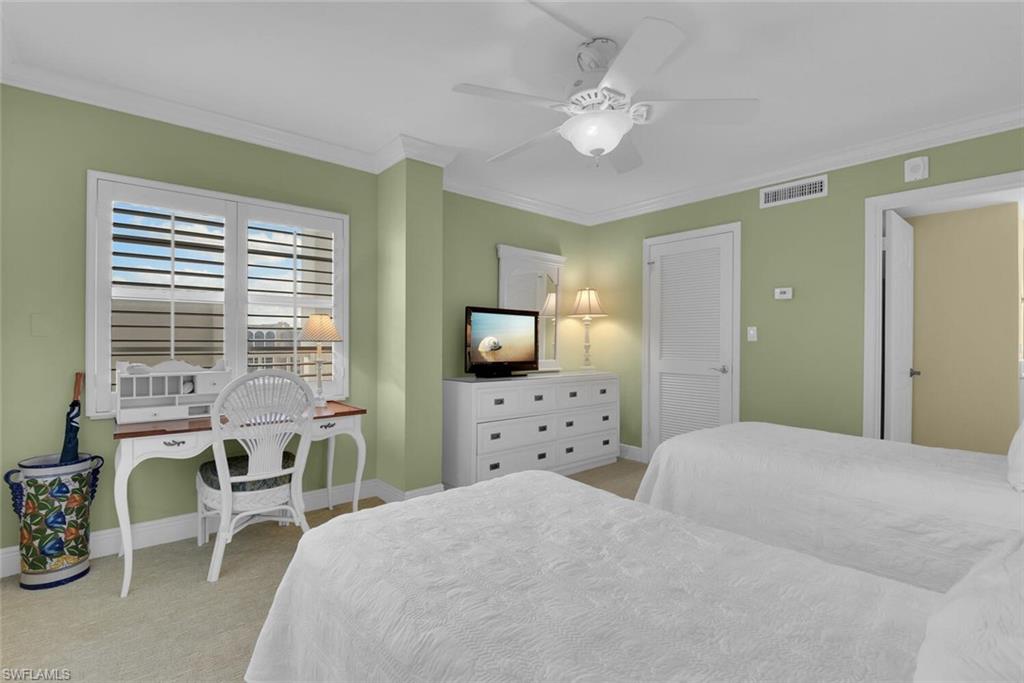 3443 Gulf Shore BLVD N 710 photo 17