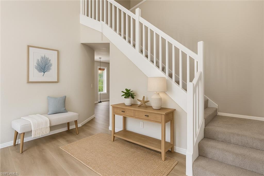 Virtually Staged Entry Way