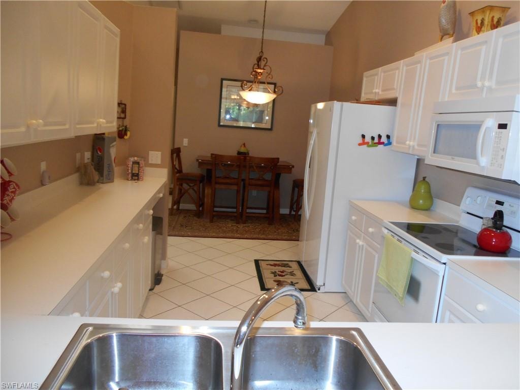 230 Naomi DR 4702 photo 8