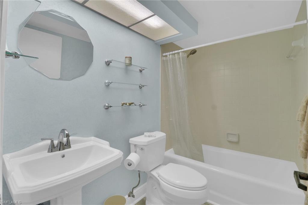 4604 Flagship DR 305 photo 19