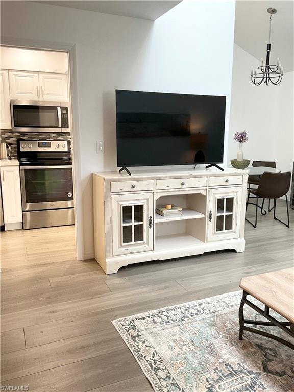 Great room has smart TV for streaming
