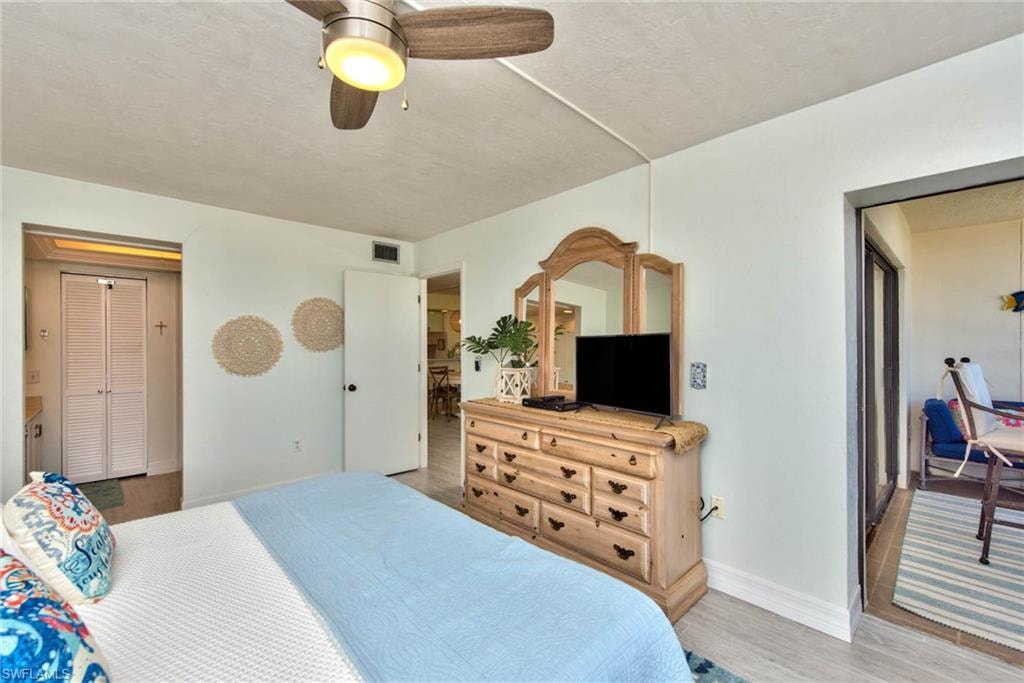 7500 Estero BLVD 202 photo 7