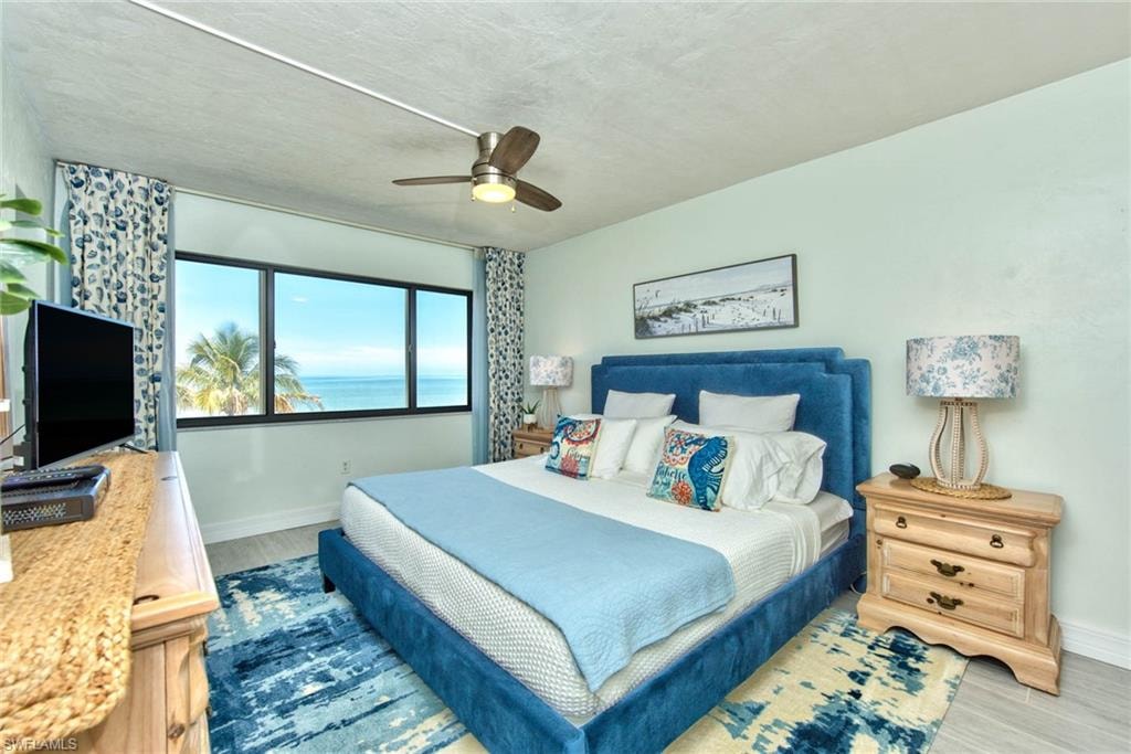 7500 Estero BLVD 202