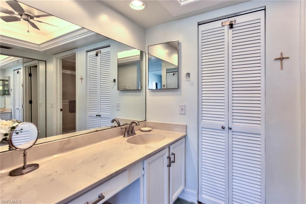 7500 Estero BLVD 202 photo 15