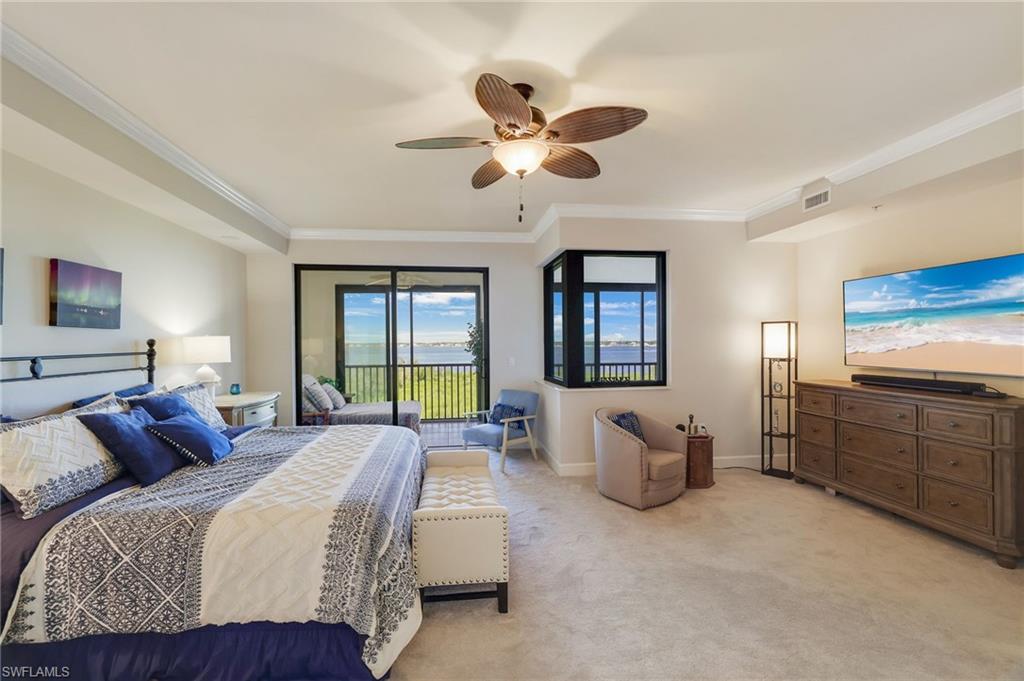 Living Room featuring crown molding, 9' ceilings and spectacular views.