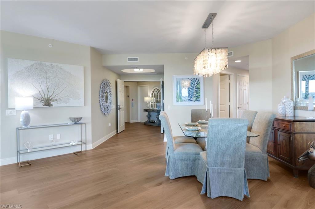 Fabulous split bedroom floorplan