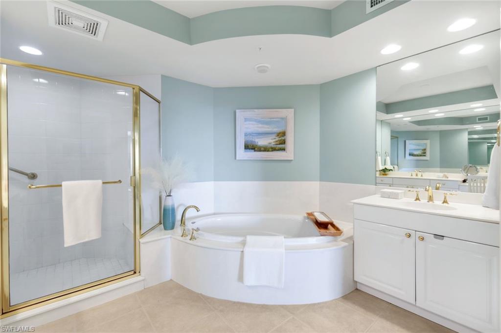 455 Cove Tower DR 801 photo 24