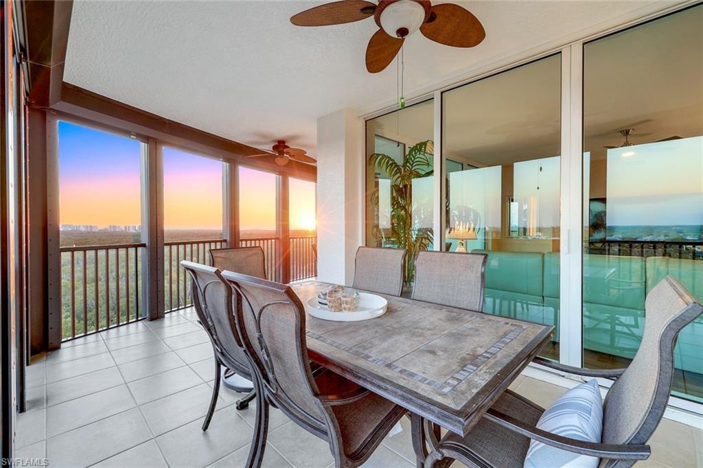 Only the end units feature an oversized wrap around lanai.