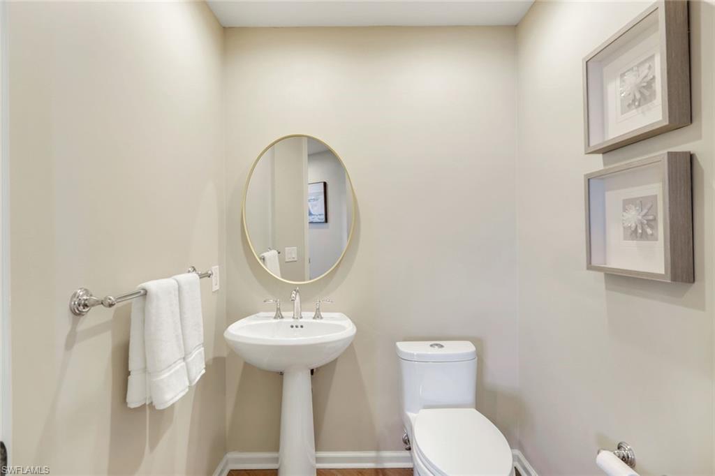 Powder room