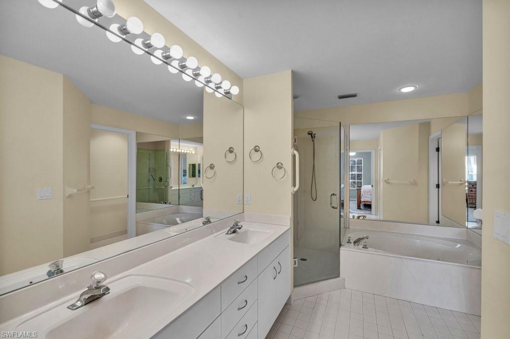 8251 Grand Palm DR 3 photo 12