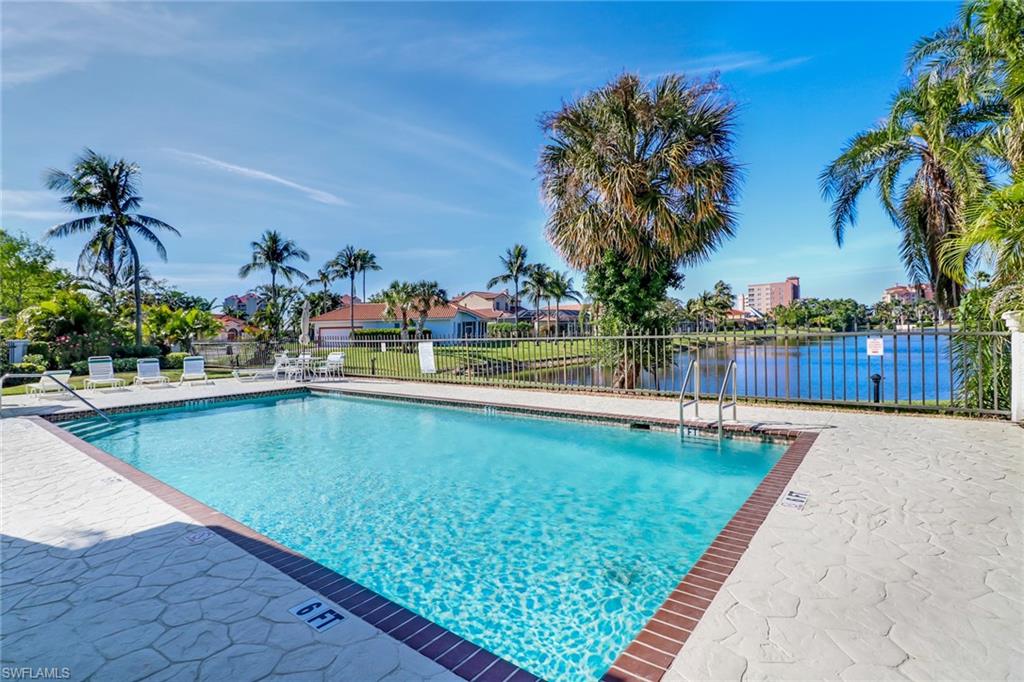 14819 Laguna DR 501 photo 42