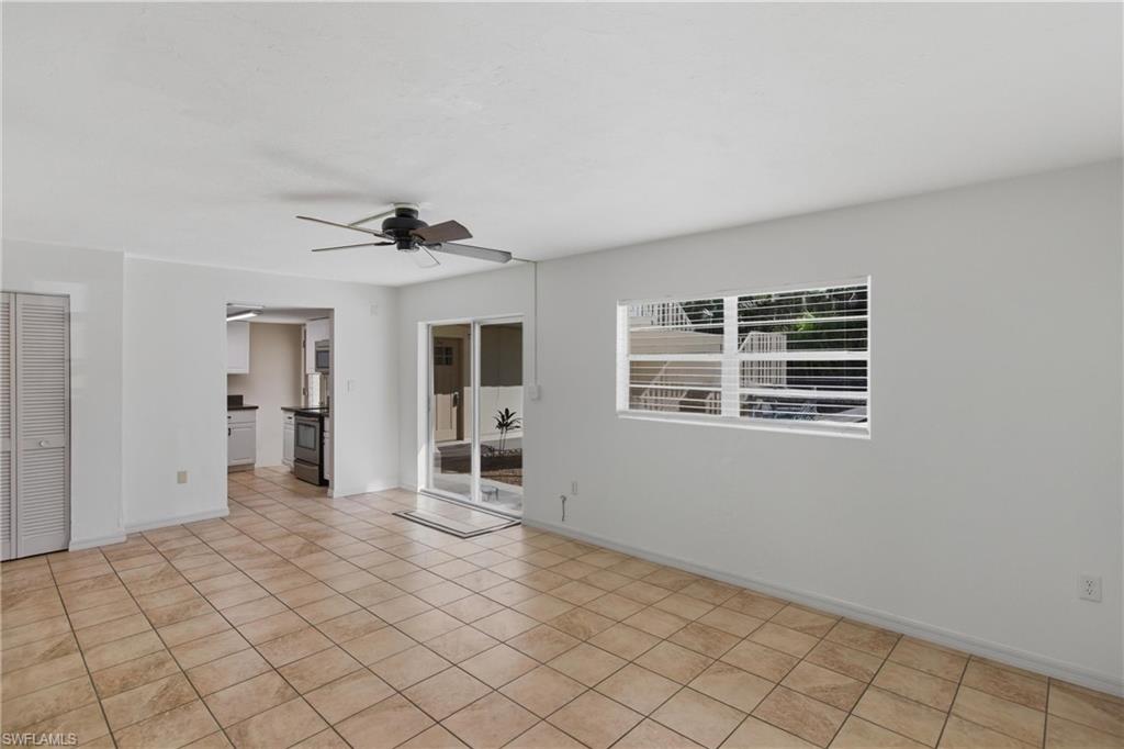 4931 Vincennes CT 4