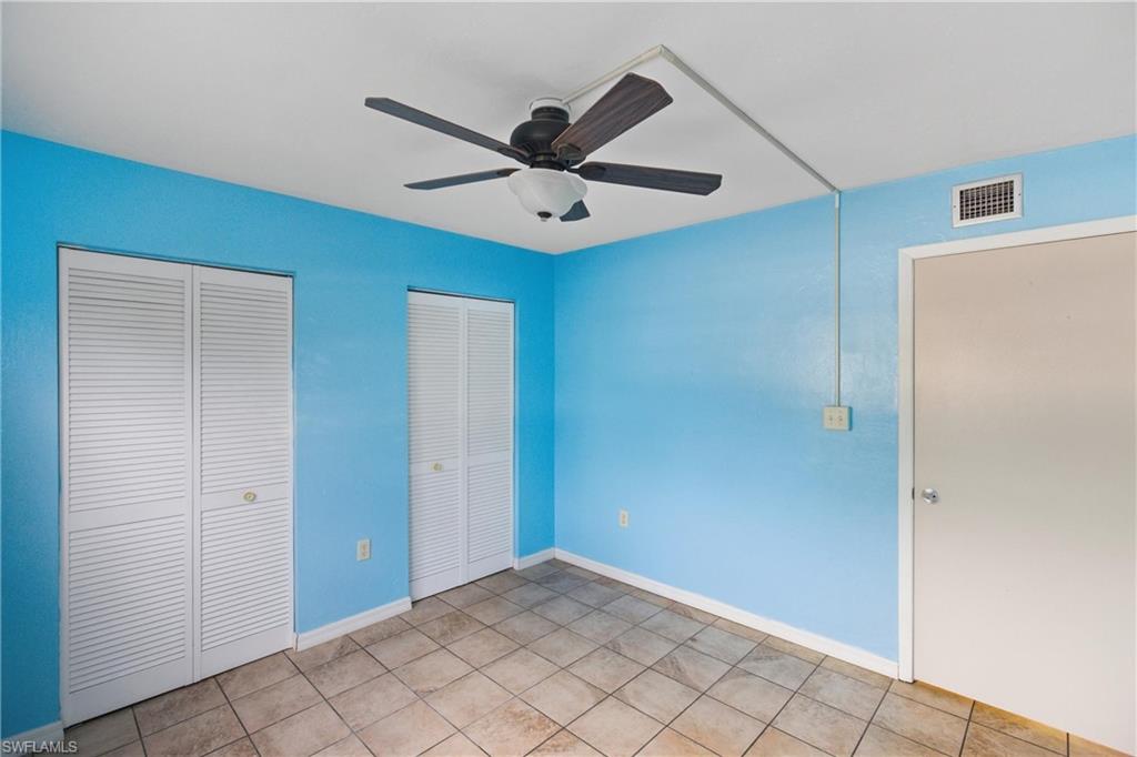 4931 Vincennes CT 4 photo 14