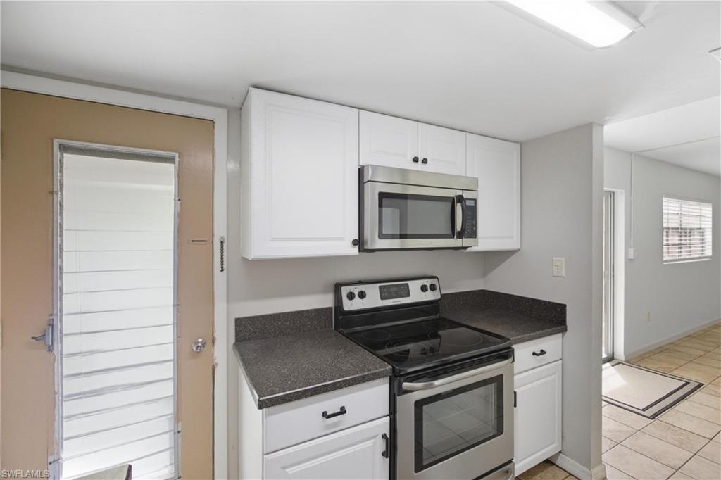 4931 Vincennes CT 4 photo 11