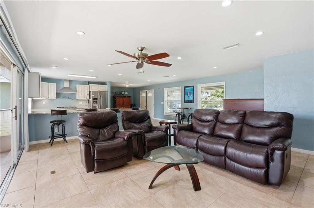 5229 Pelican BLVD photo 13