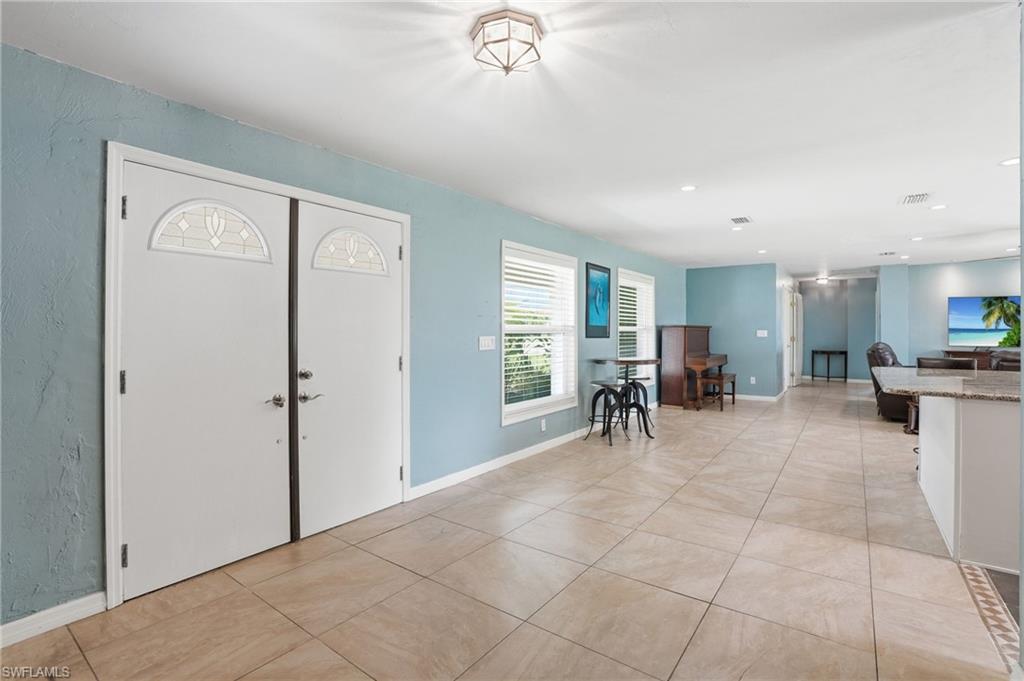 5229 Pelican BLVD photo 9