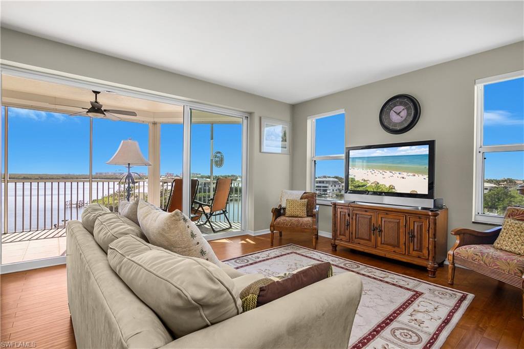 4975 Bonita Beach RD 507 photo 13