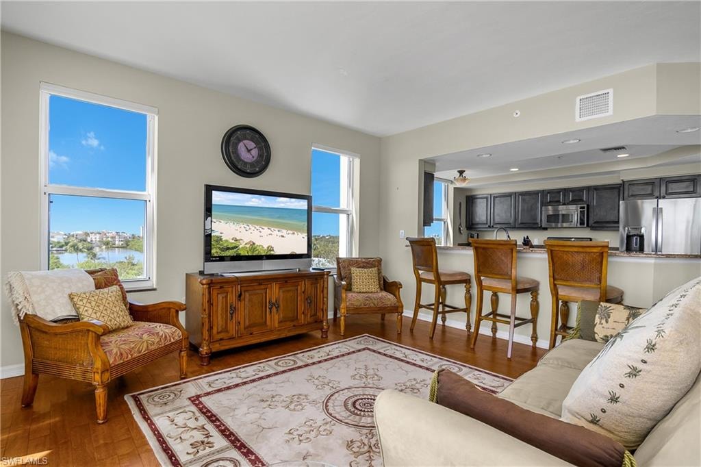 4975 Bonita Beach RD 507 photo 12