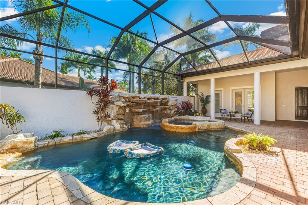 Custom pool view to cabana