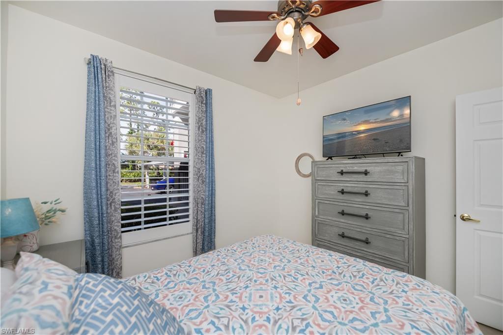 Bedroom with a ceiling fan