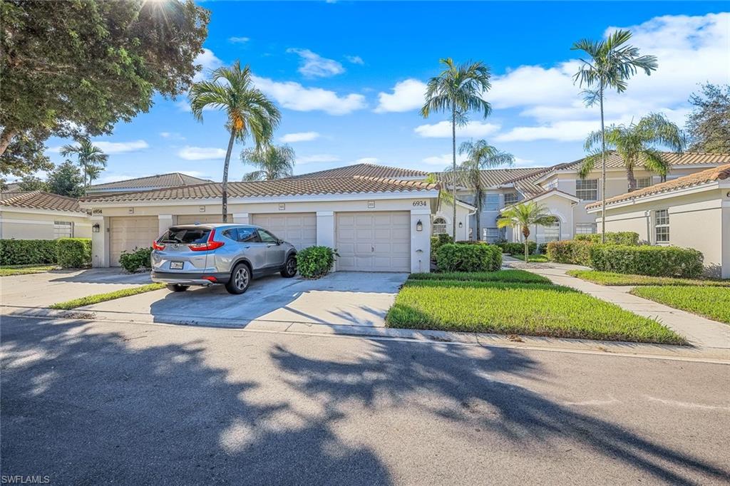 6934 Rain Lily CT 102 photo 16