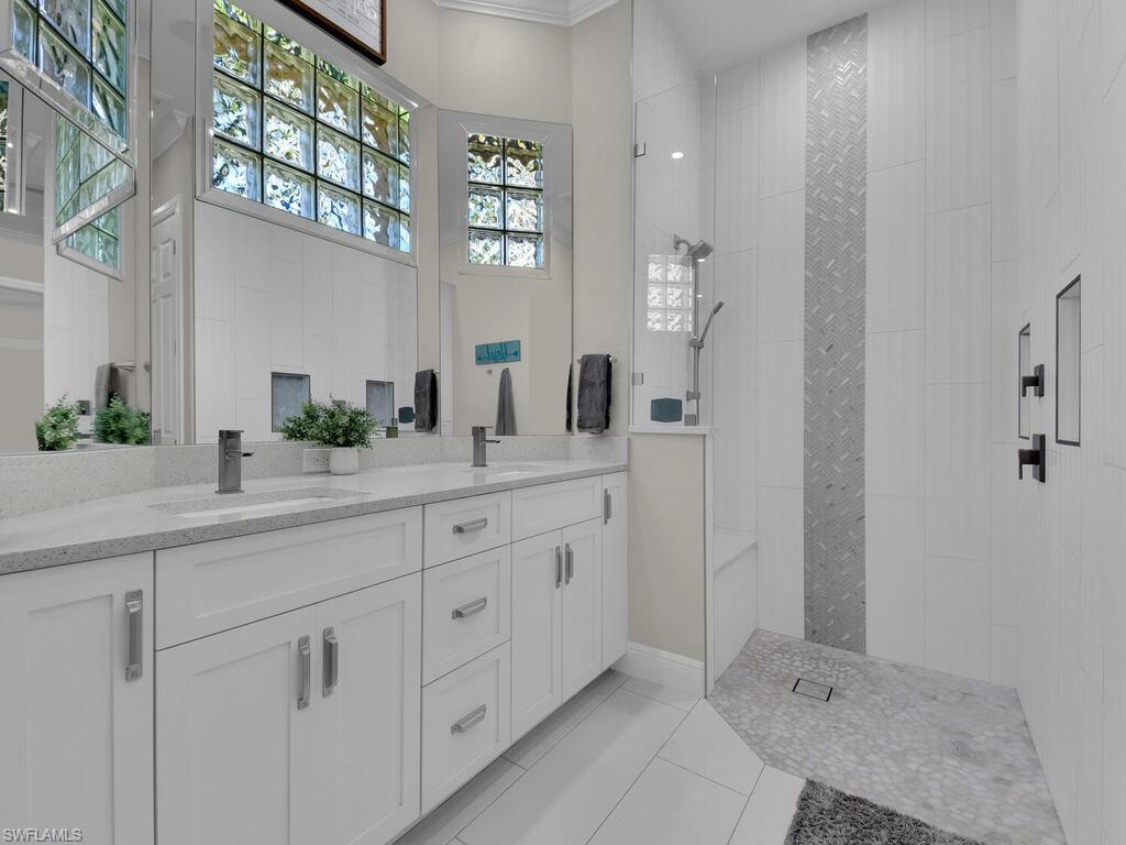 Master Suite Bath