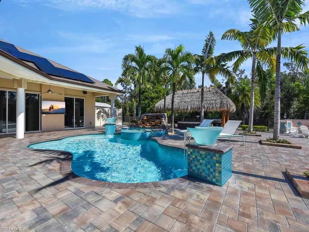Heated Saltwater Pool & Spa