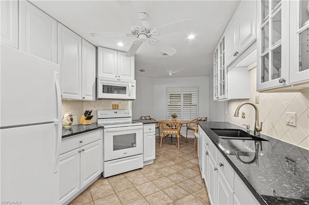 802 10th AVE S 802