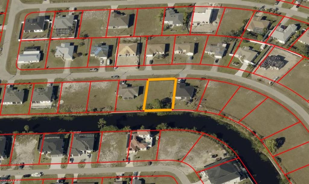 Map / location featuring property parcel outlined