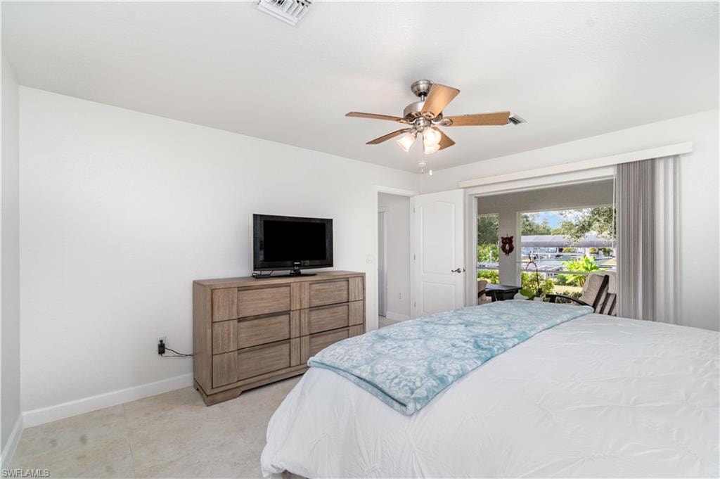 4186 Yucatan CIR photo 15