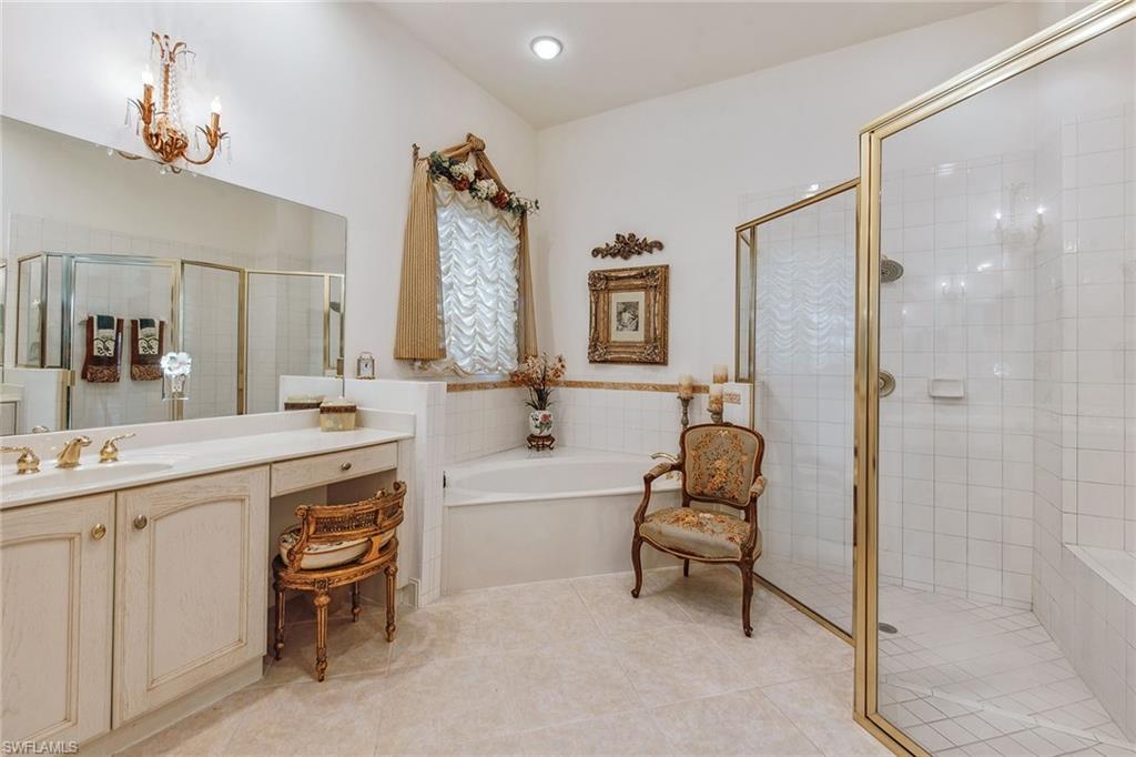 8469 Mallards WAY photo 17