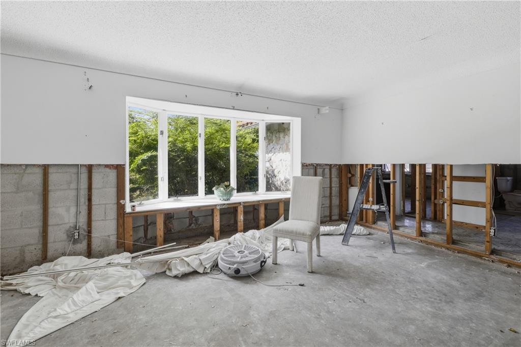 111 SW 49th TER photo 26