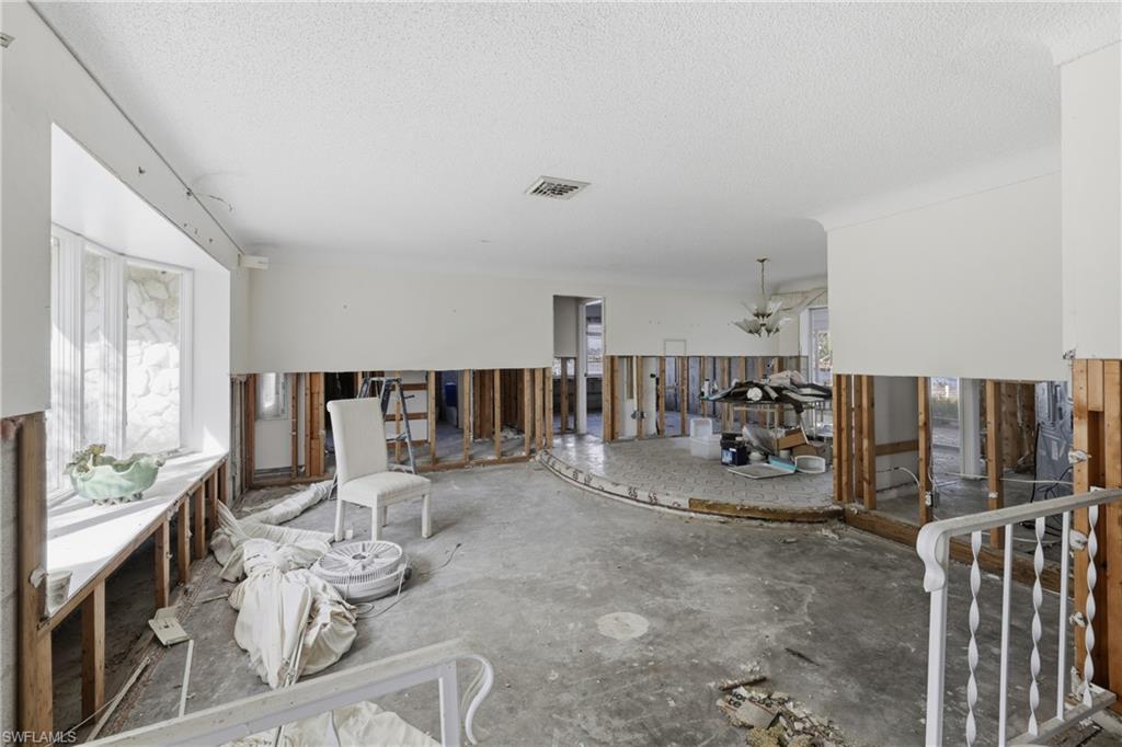 111 SW 49th TER photo 28