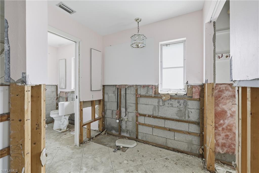 111 SW 49th TER photo 20