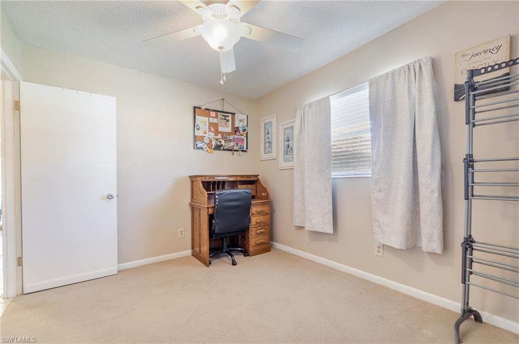 257 Briar CT photo 17