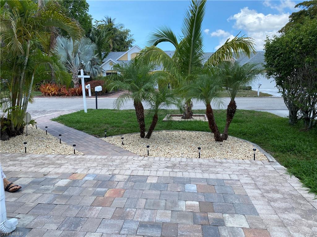 The pathway in front of the house and Greenery Island.