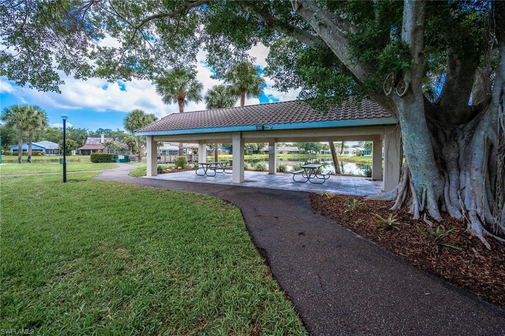 Community Picnic Area