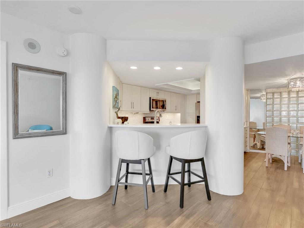 4751 Gulf Shore BLVD N 602 photo 23