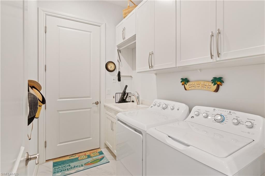 6604 Roma WAY photo 9