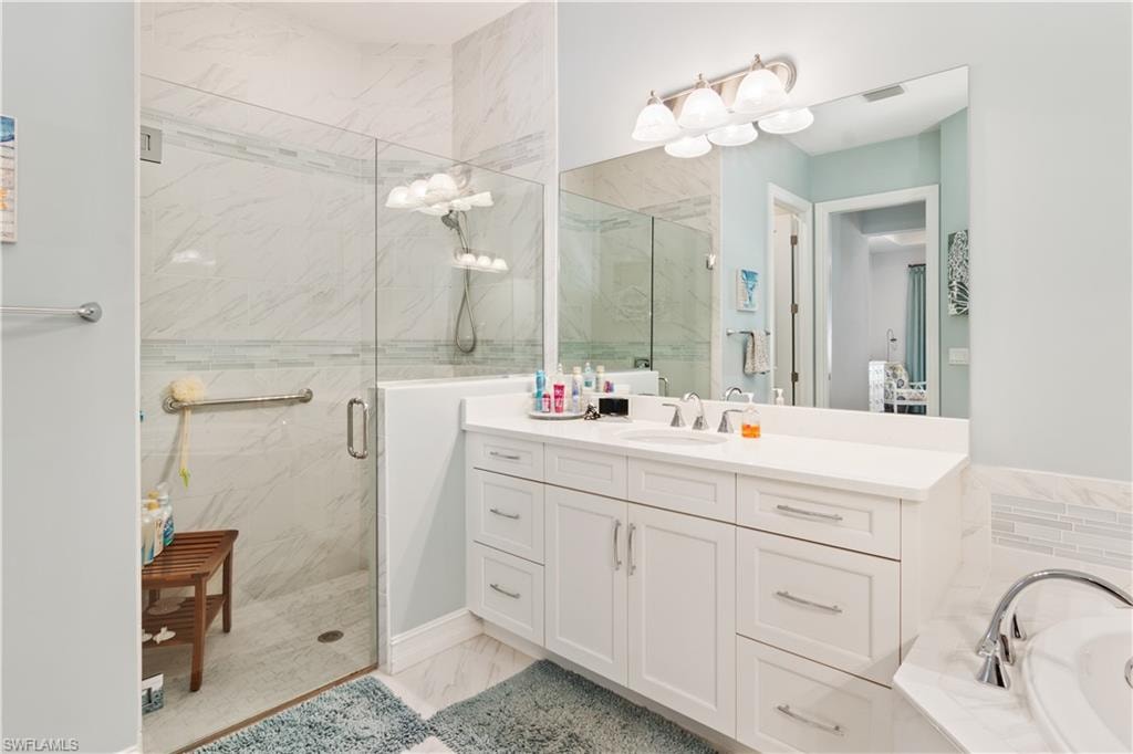 6604 Roma WAY photo 15