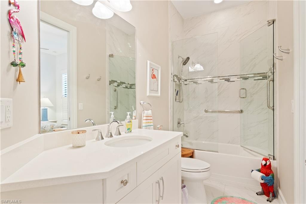 6604 Roma WAY photo 11