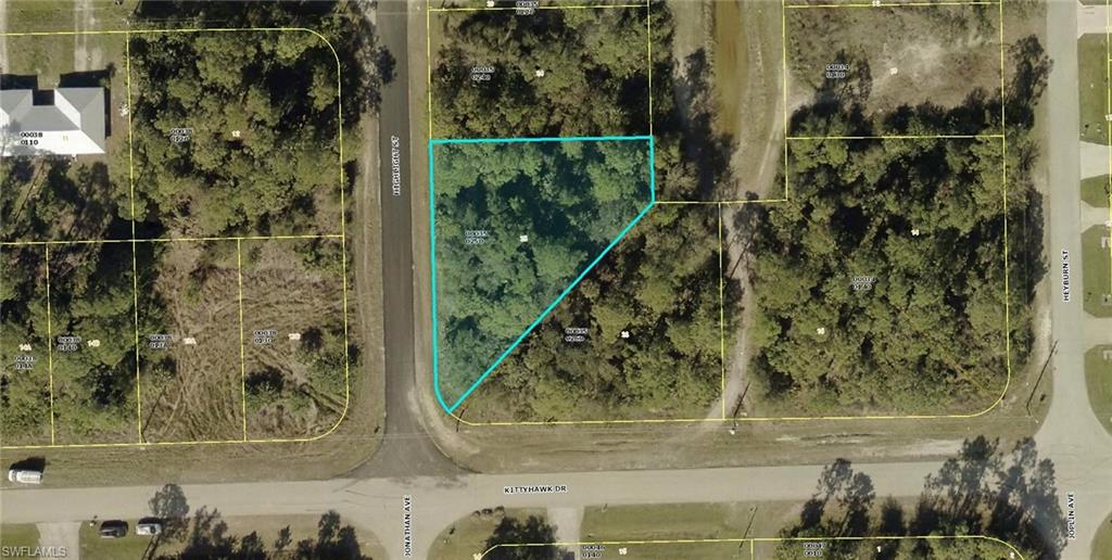 Adjacent lot to the right is available as well.