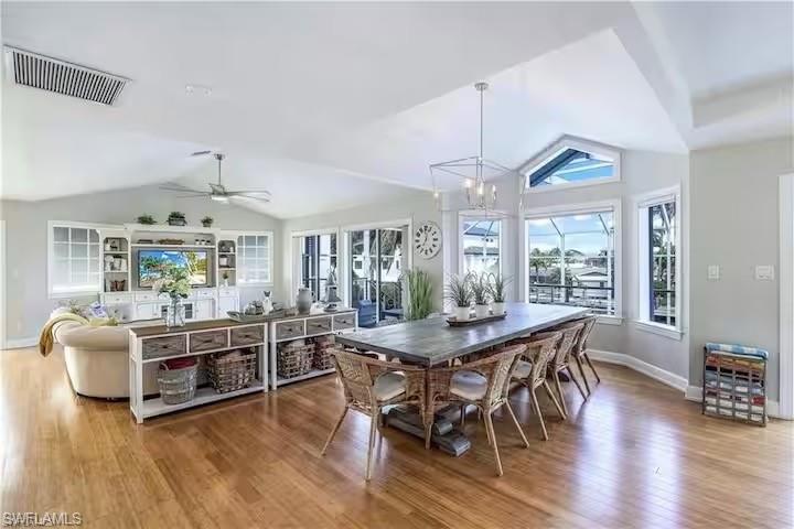 437 Trade Winds AVE photo 16