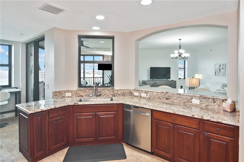 11600 Court Of Palms 606 photo 14