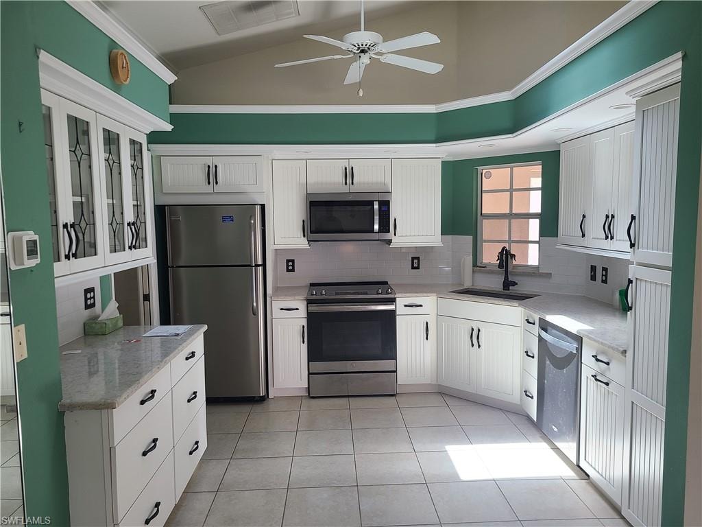 Kitchen with sunlight effect